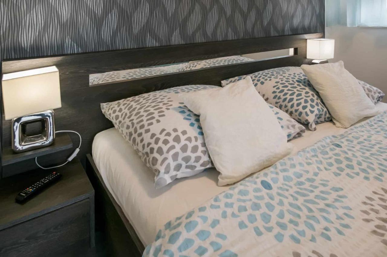 Devai-Lux Apartman Sárvár Buitenkant foto