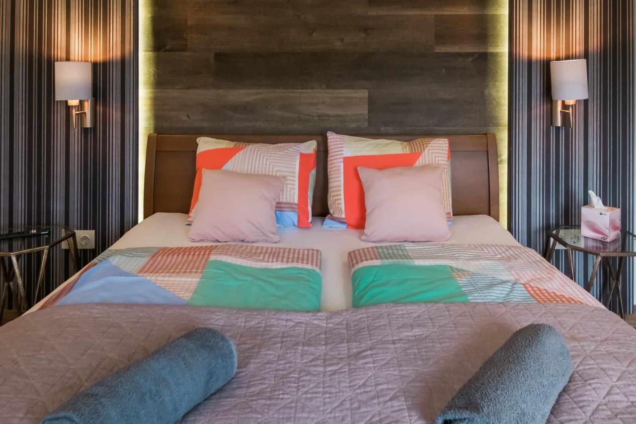 Devai-Lux Apartman Sárvár Buitenkant foto