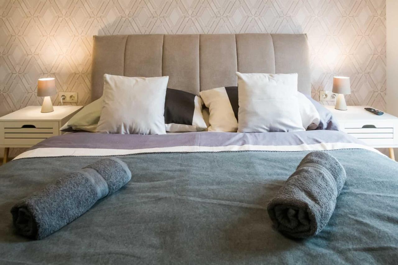 Devai-Lux Apartman Sárvár Buitenkant foto