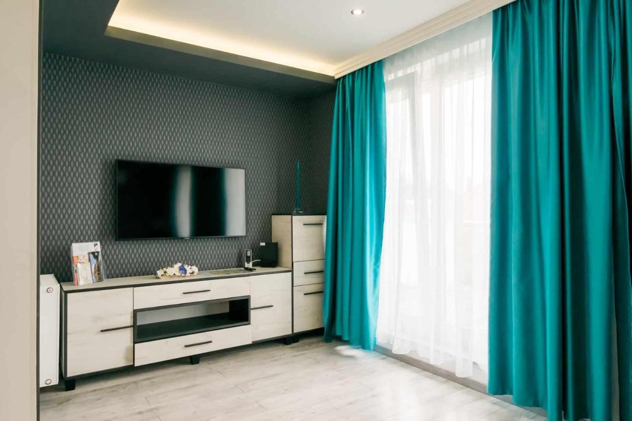 Devai-Lux Apartman Sárvár Buitenkant foto