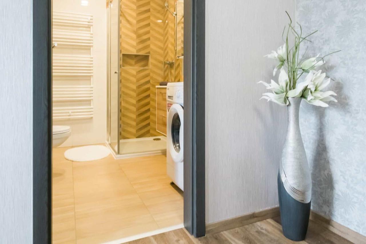 Devai-Lux Apartman Sárvár Buitenkant foto